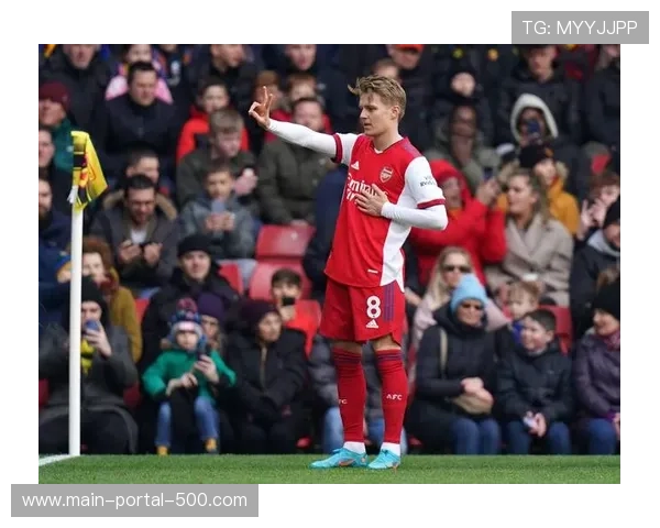 曼联一月份胜阿森纳，中场防守硬度提升限制厄德高活动