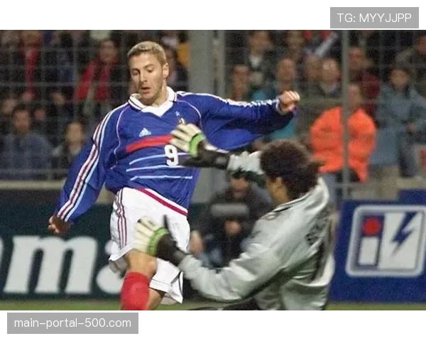 官方:前法国国脚纳斯里出任勒阿弗尔俱乐部青训顾问 官方:前法国国脚纳斯里出任勒阿弗尔俱乐部青训顾问